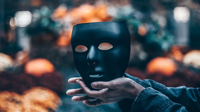 Deepfake - Roubos, Máscaras e Tecnologia